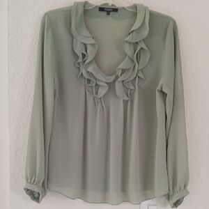 Bellisimo  New YorkSage Ruffle Blouse